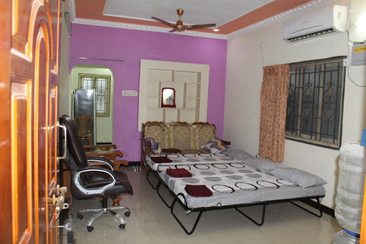 Centaurus Homestay Near Trichy Airport Tiruchirappalli Exterior foto