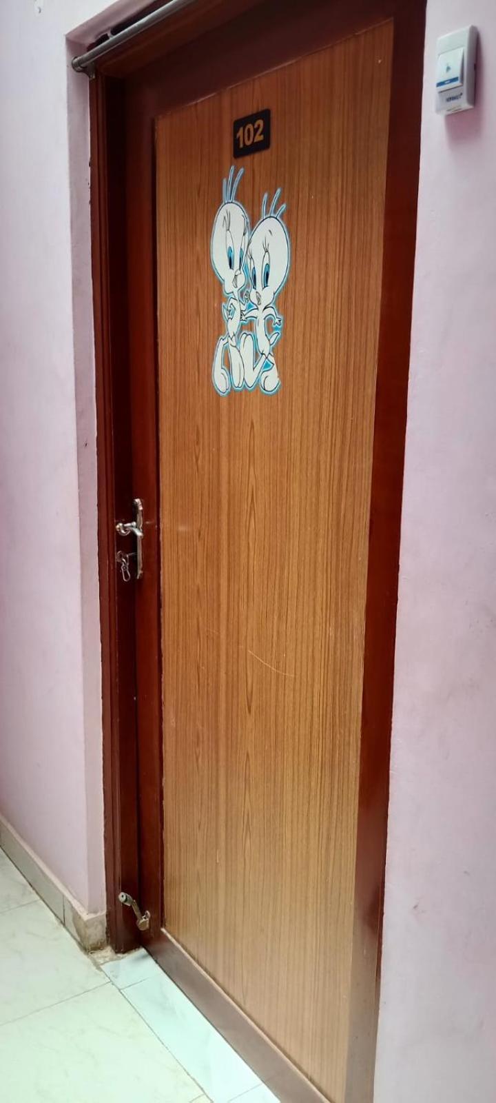 Centaurus Homestay Near Trichy Airport Tiruchirappalli Exterior foto